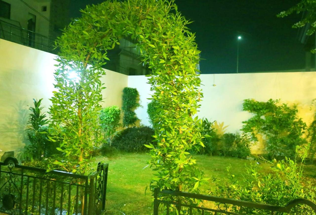 Hotel De Smart Multan Buitenkant foto